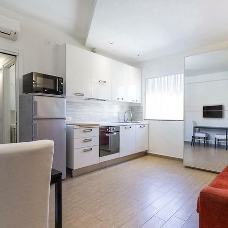 Primopiano - Melzo A Apartment Milan Luaran gambar