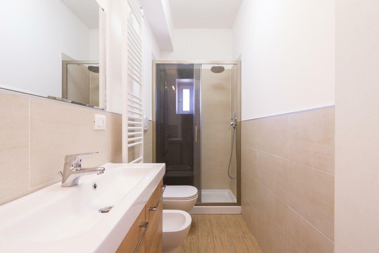 Primopiano - Melzo A Apartment Milan Luaran gambar