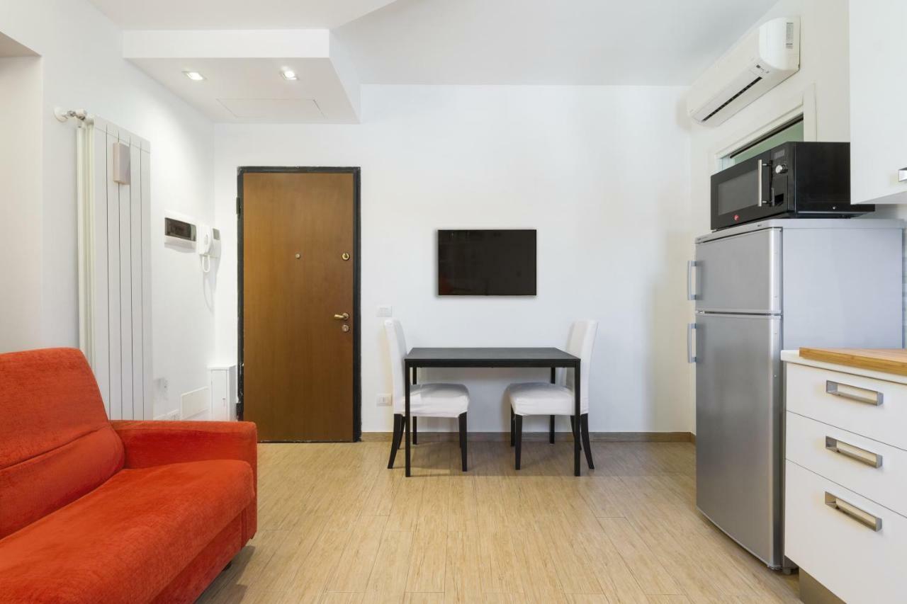 Primopiano - Melzo A Apartment Milan Luaran gambar